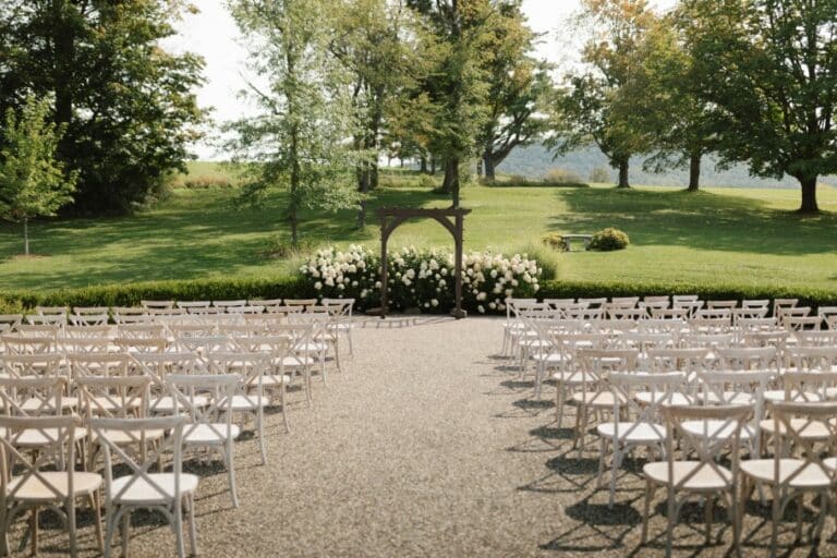 Mariage moderne : inspirations 2026 pour une cérémonie élégante, minimaliste et résolument tendance